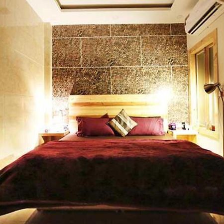 Divine Studios Rajouri Garden New Delhi Exterior photo
